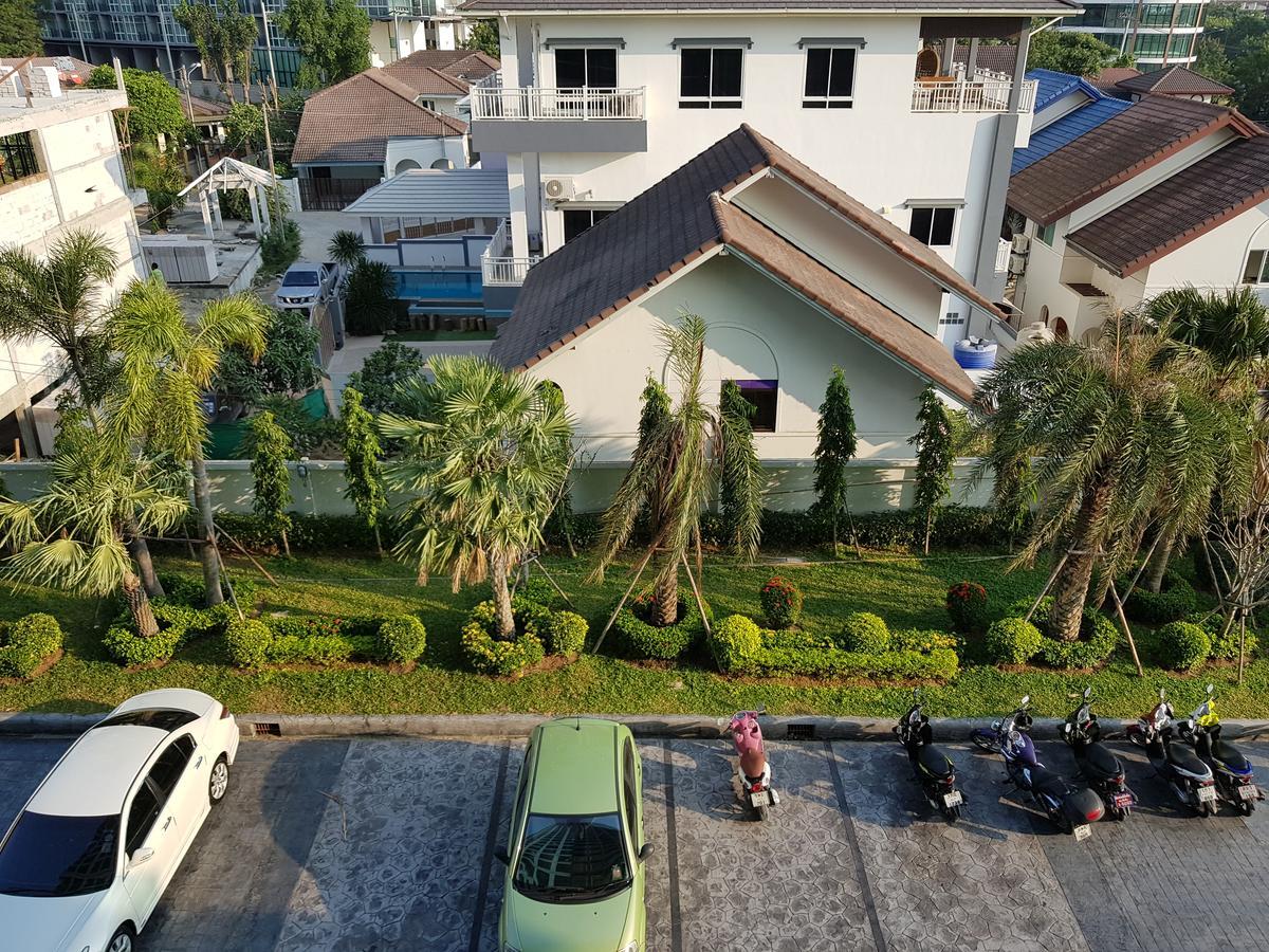 Dusit Grand Condo View Jomtien Beach Buitenkant foto