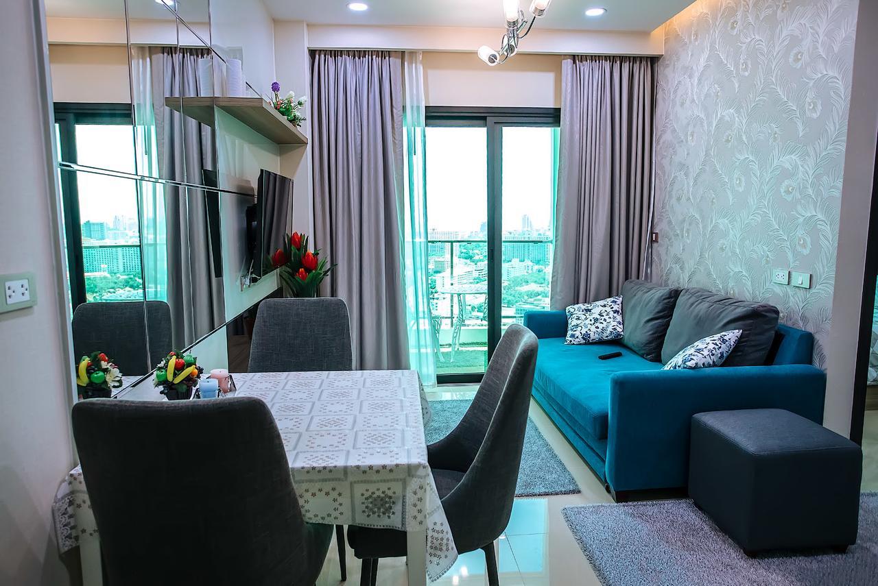Dusit Grand Condo View Jomtien Beach Buitenkant foto
