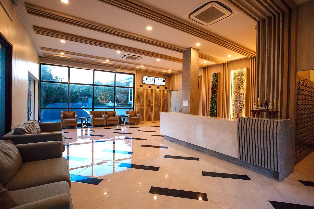 Dusit Grand Condo View Jomtien Beach Buitenkant foto