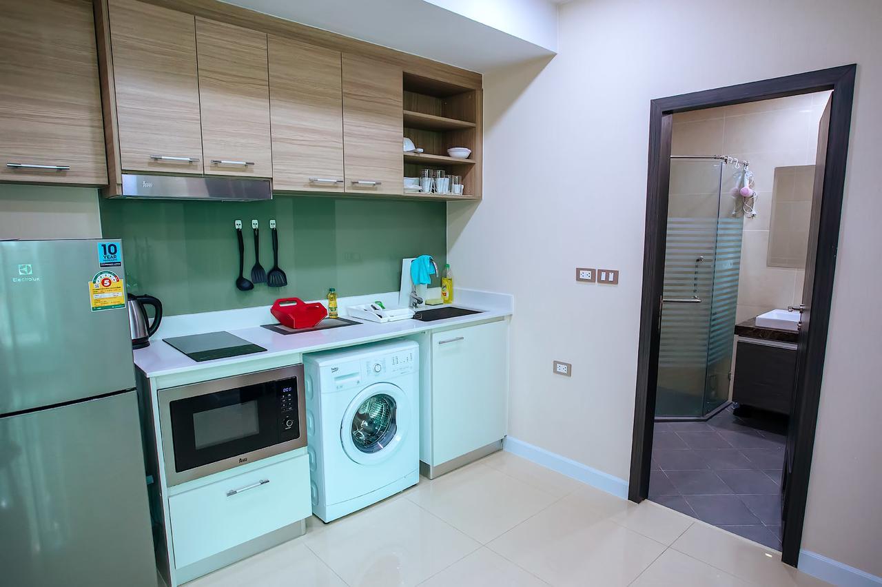 Dusit Grand Condo View Jomtien Beach Buitenkant foto
